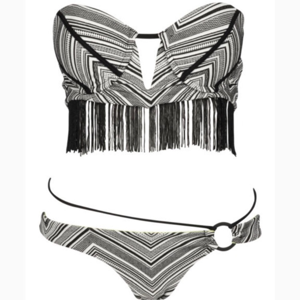 Beach bunny bikini crossroads set